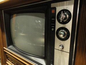 ブラウン管テレビの写真